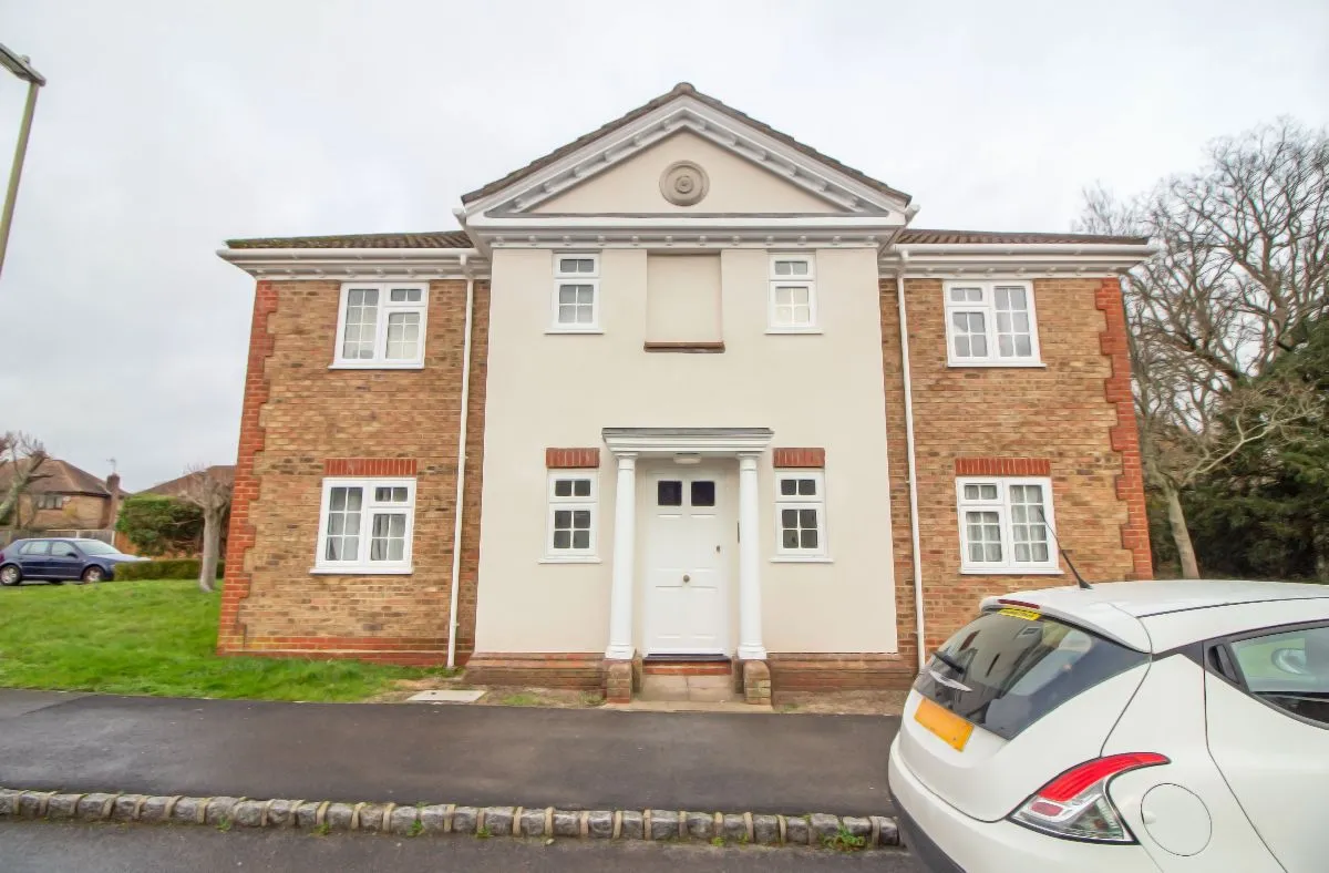 1 bed flat for sale — Mallard Road, Rowland's Castle, PO9 6HN