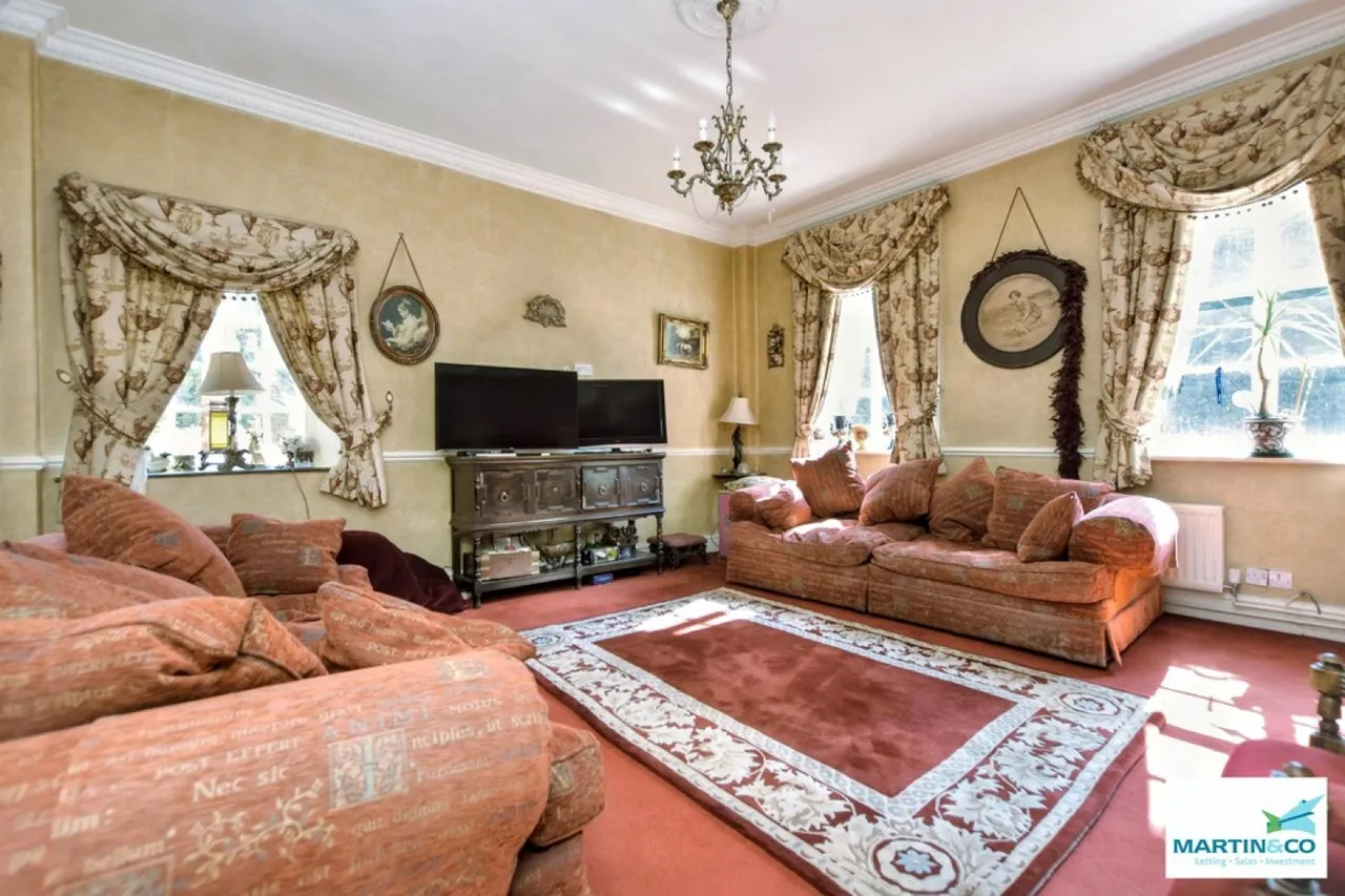 Elm Tree Drive, Burbage, photo 11