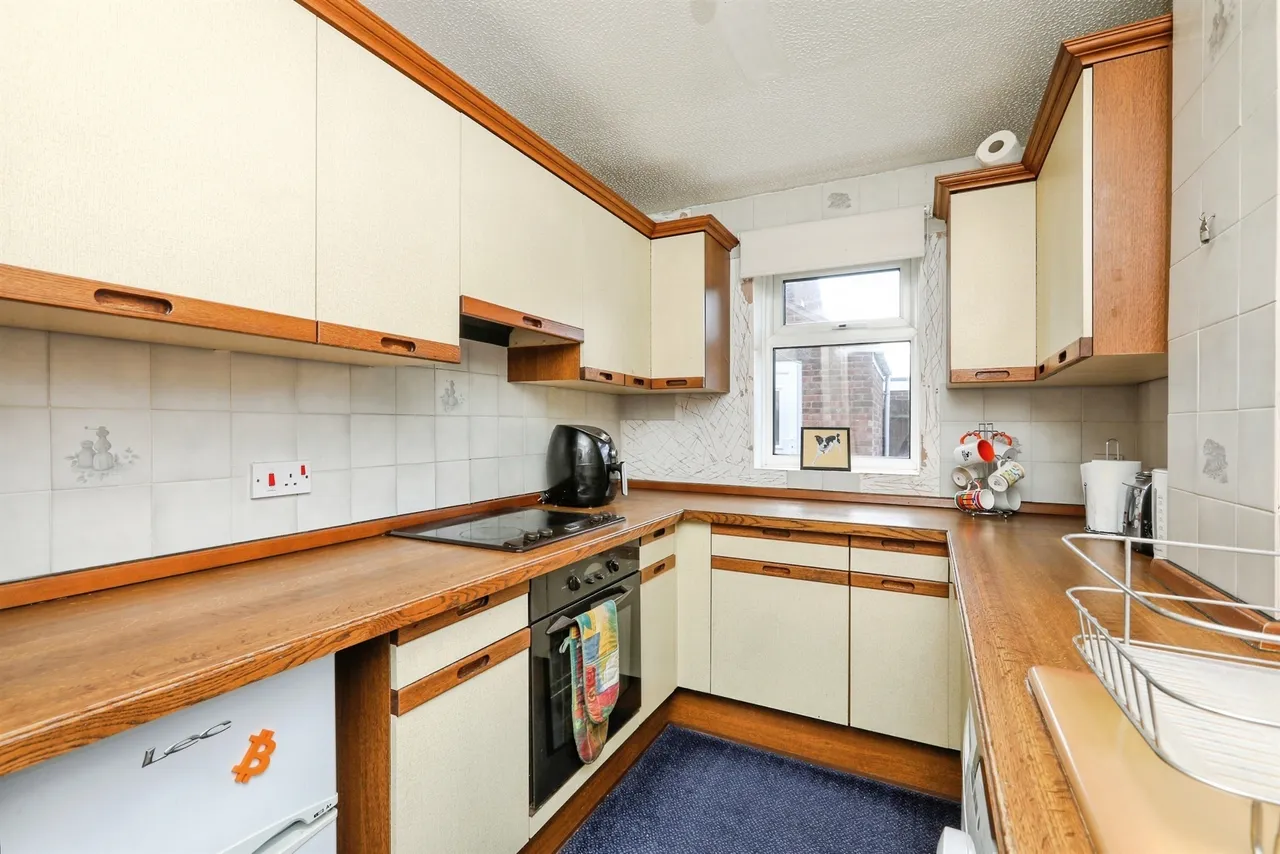 Southfields Rise, North Leverton, Retford, photo 4