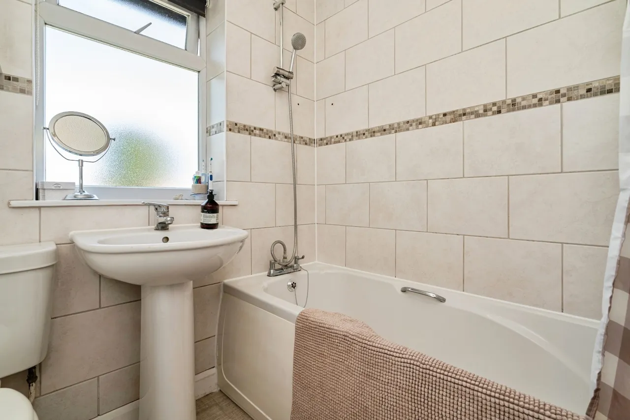 Cromes Place, Badersfield, Norwich, Norfolk, NR10, photo 5