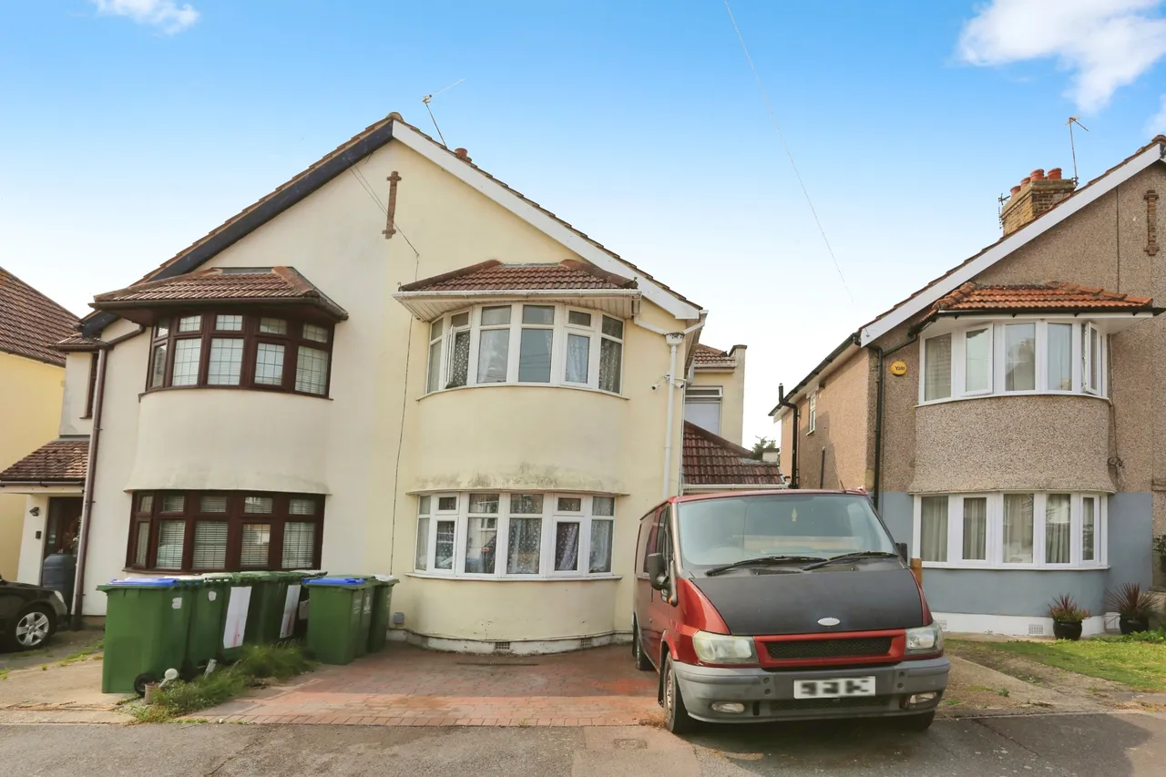 3 bed house for sale, Seaton Road, Welling, DA16