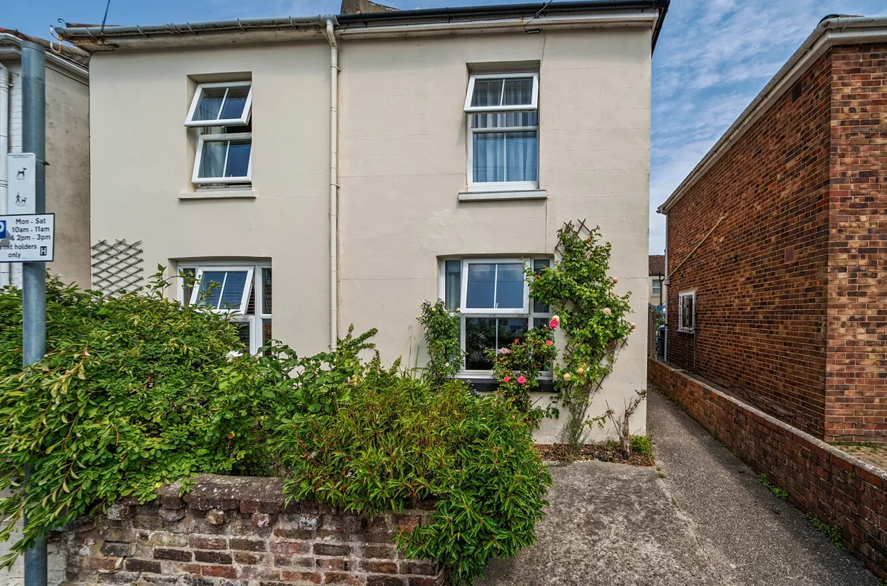 Cranworth Road, Worthing, BN11, photo 12