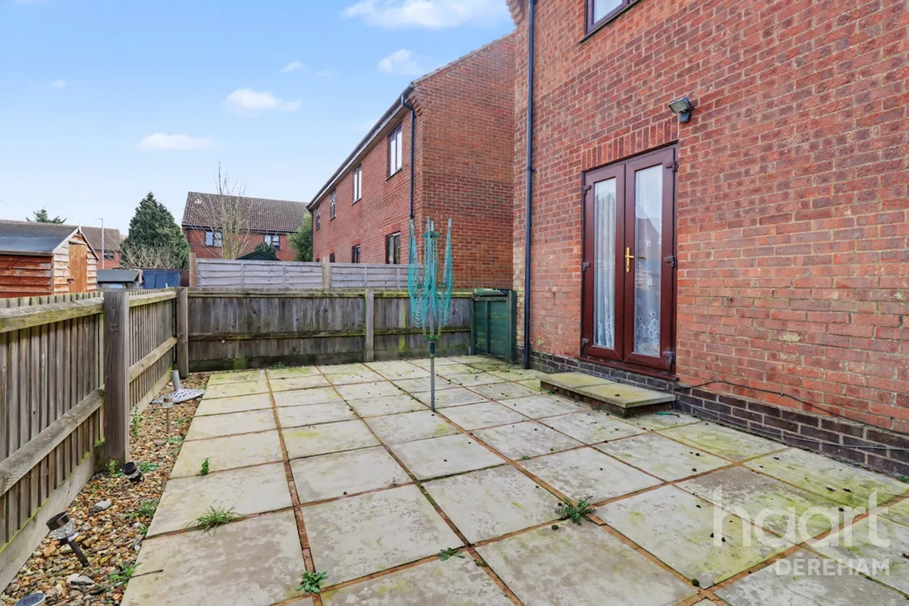 South Green, Dereham, NR19, photo 11