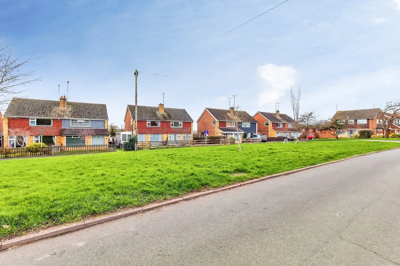 Arden Way, Market Harborough, LE16, photo 13