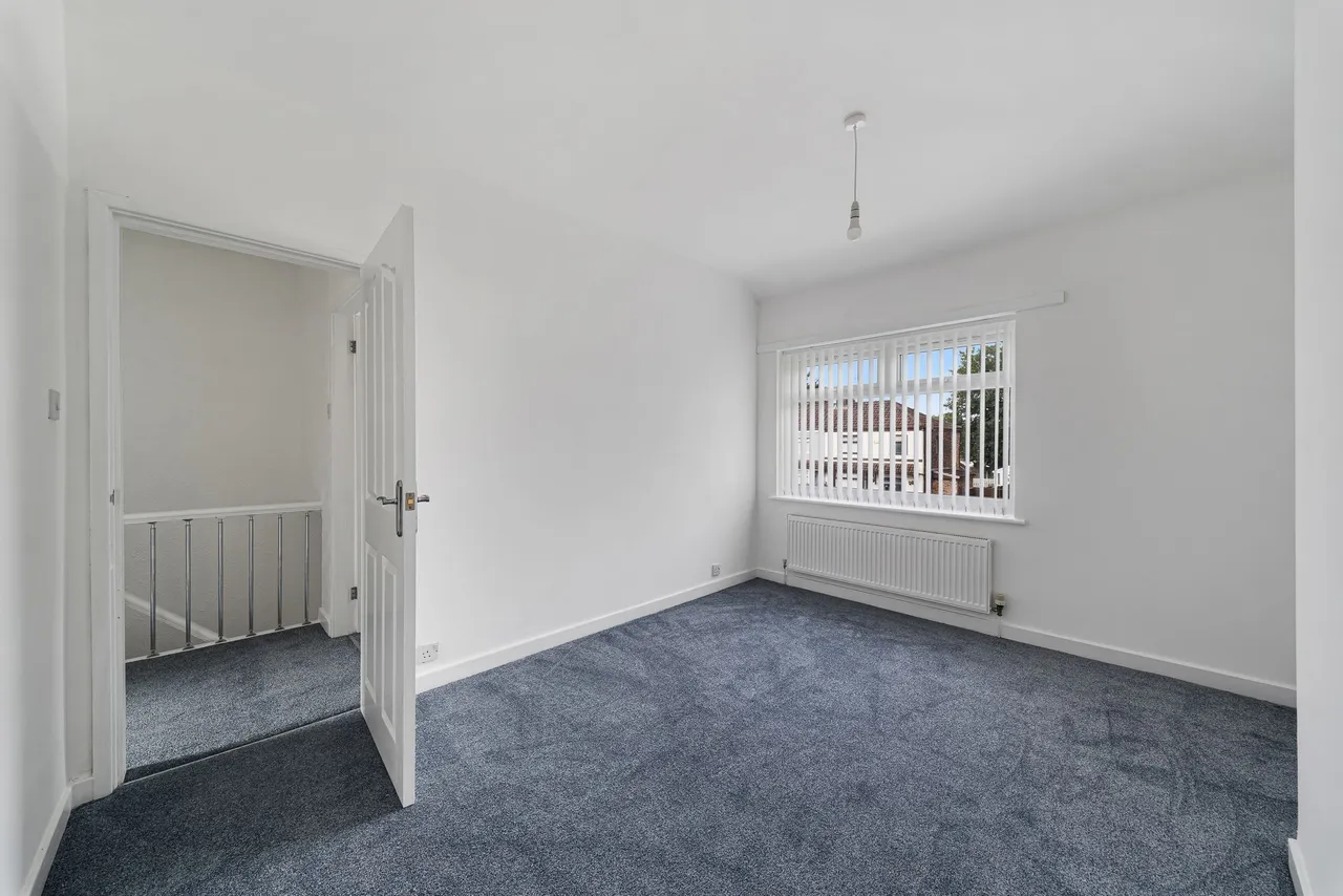 Lower House Lane, Widnes, Widnes, WA8 7EQ, photo 9