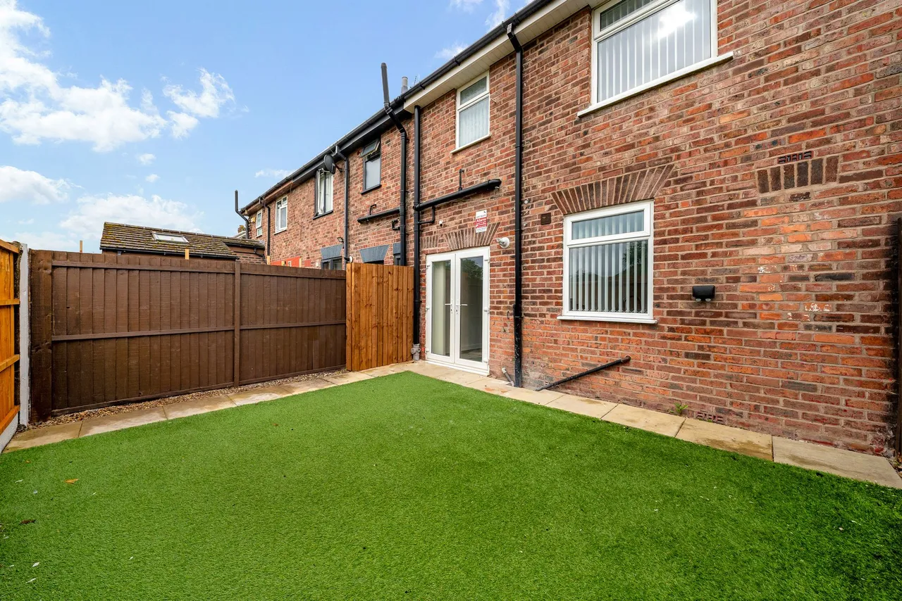 Lower House Lane, Widnes, Widnes, WA8 7EQ, photo 15