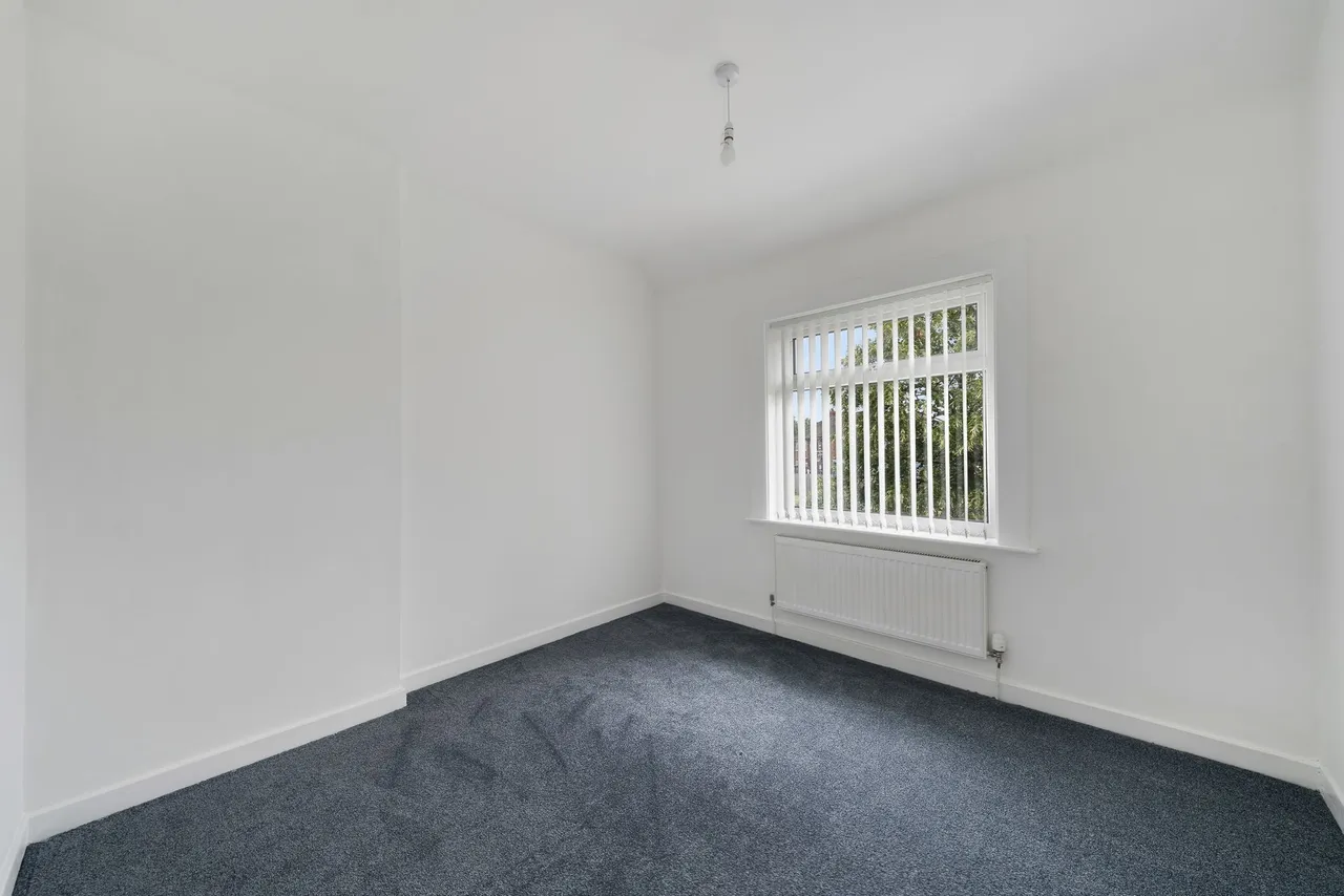 Lower House Lane, Widnes, Widnes, WA8 7EQ, photo 10