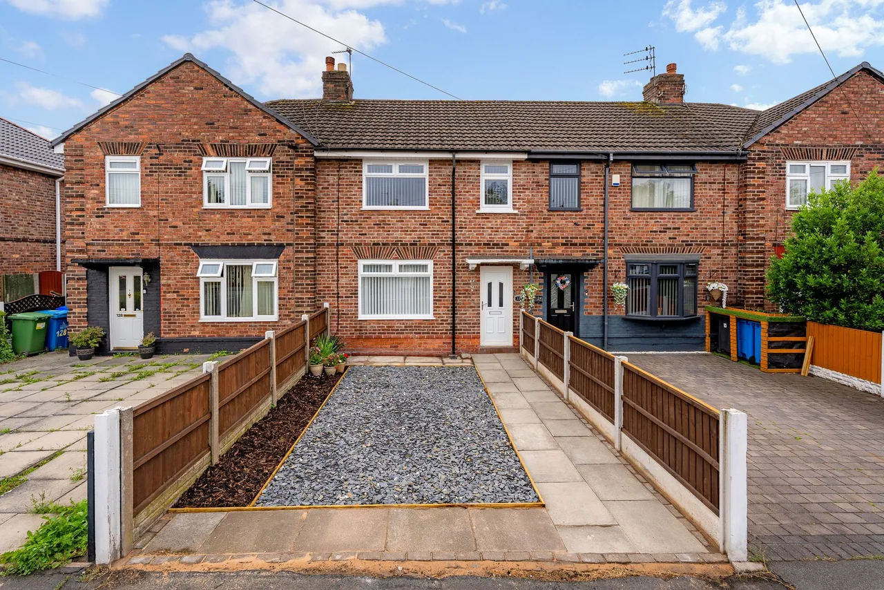 3 bed house for sale — Lower House Lane, Widnes, Widnes, WA8 7EQ