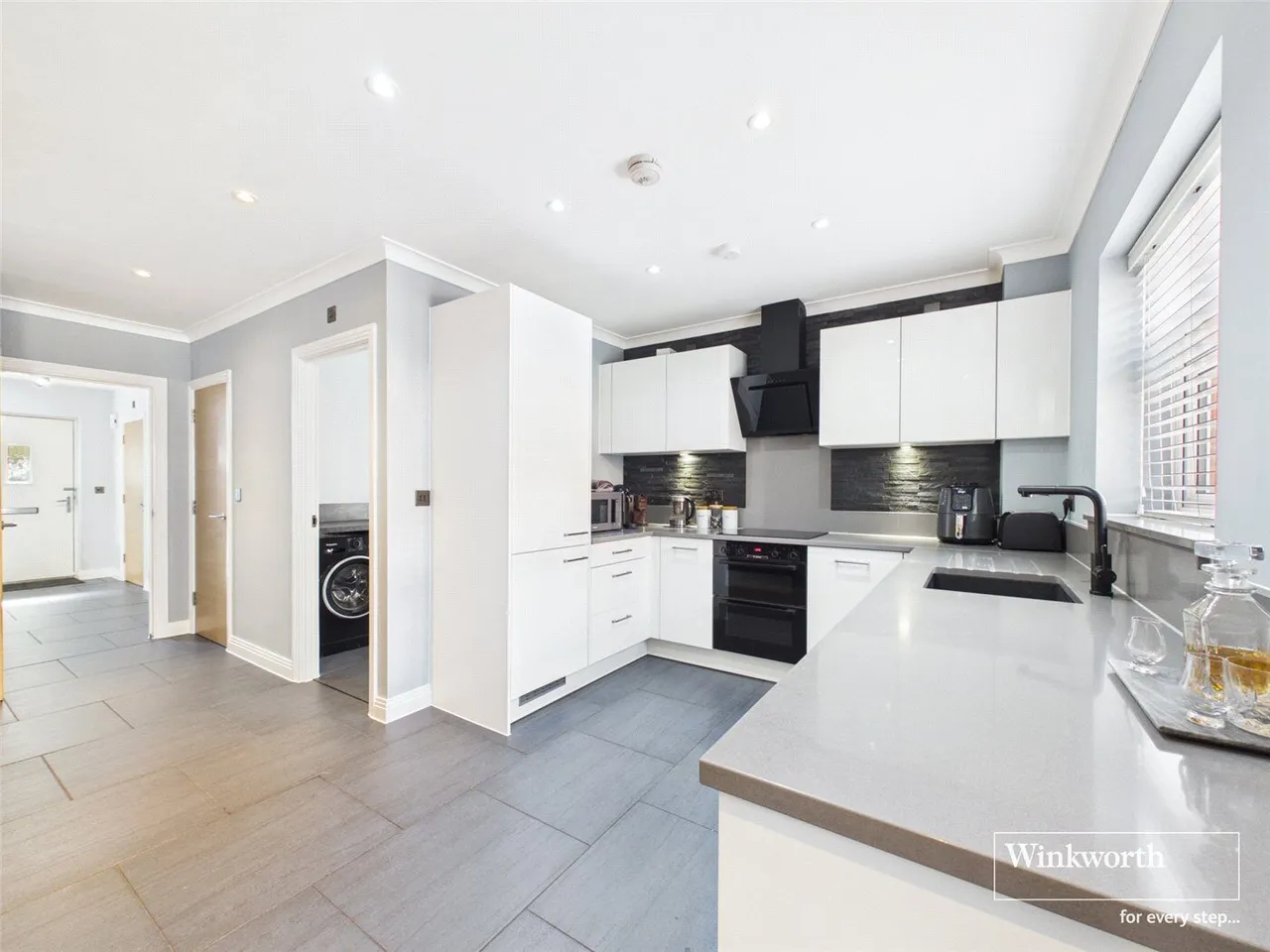 5 bed house for sale, Faringdon Road, Earley, RG6