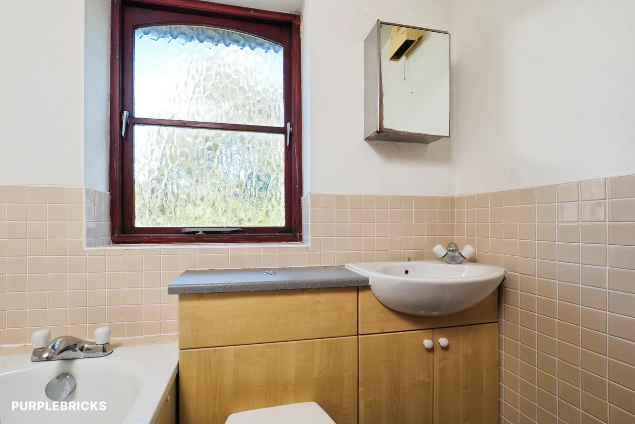 Avon Gardens, West Bridgford, NG2, photo 16