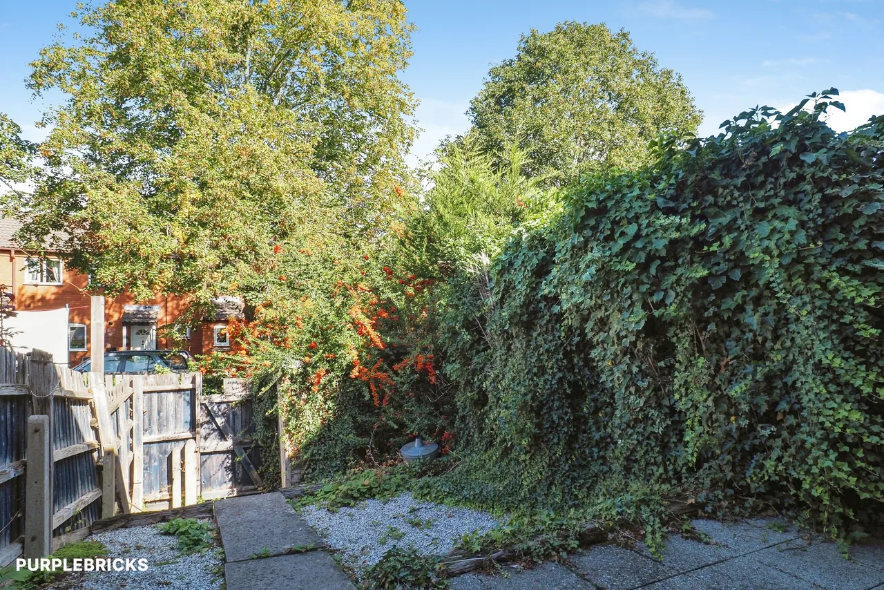Avon Gardens, West Bridgford, NG2, photo 17