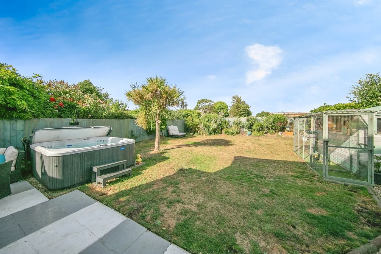 Boley Drive, Clacton-On-Sea, photo 6
