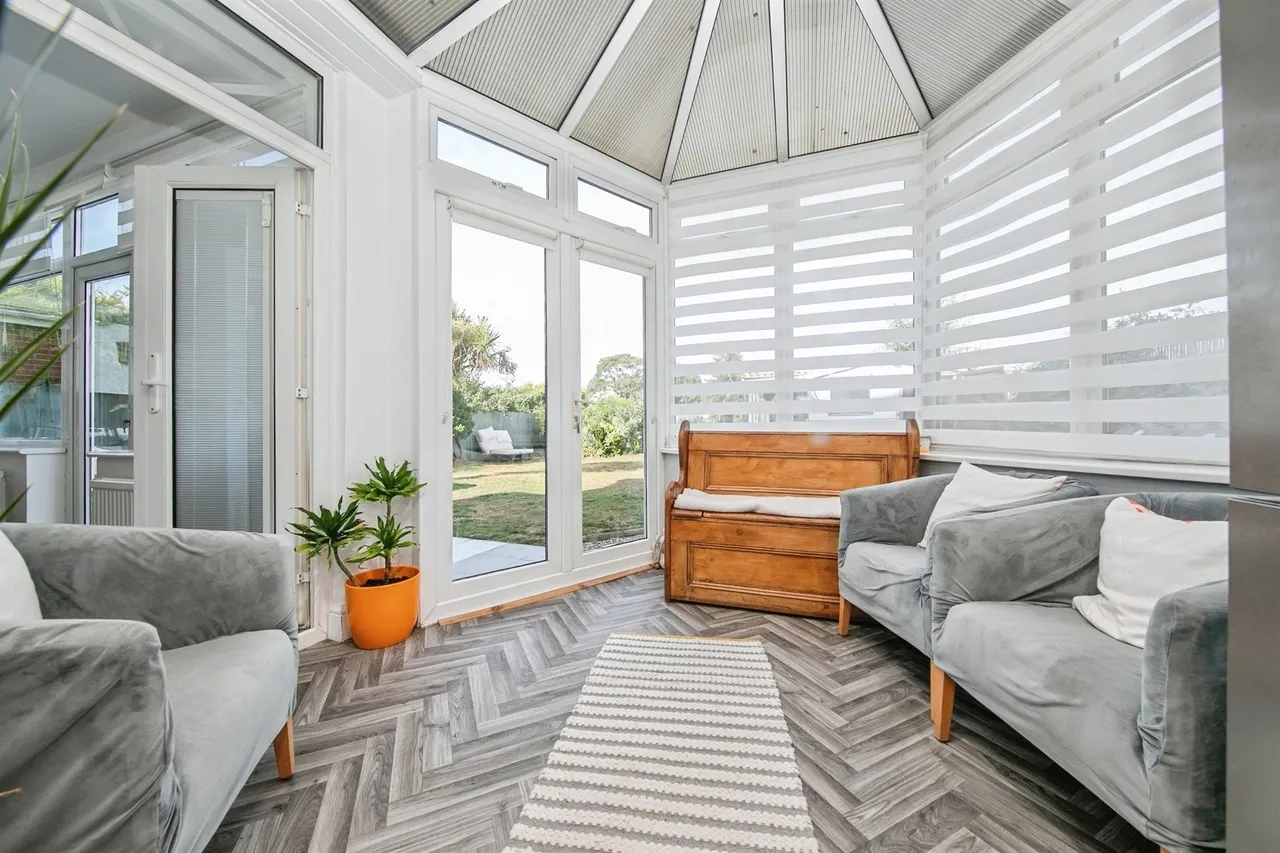 Boley Drive, Clacton-On-Sea, photo 3