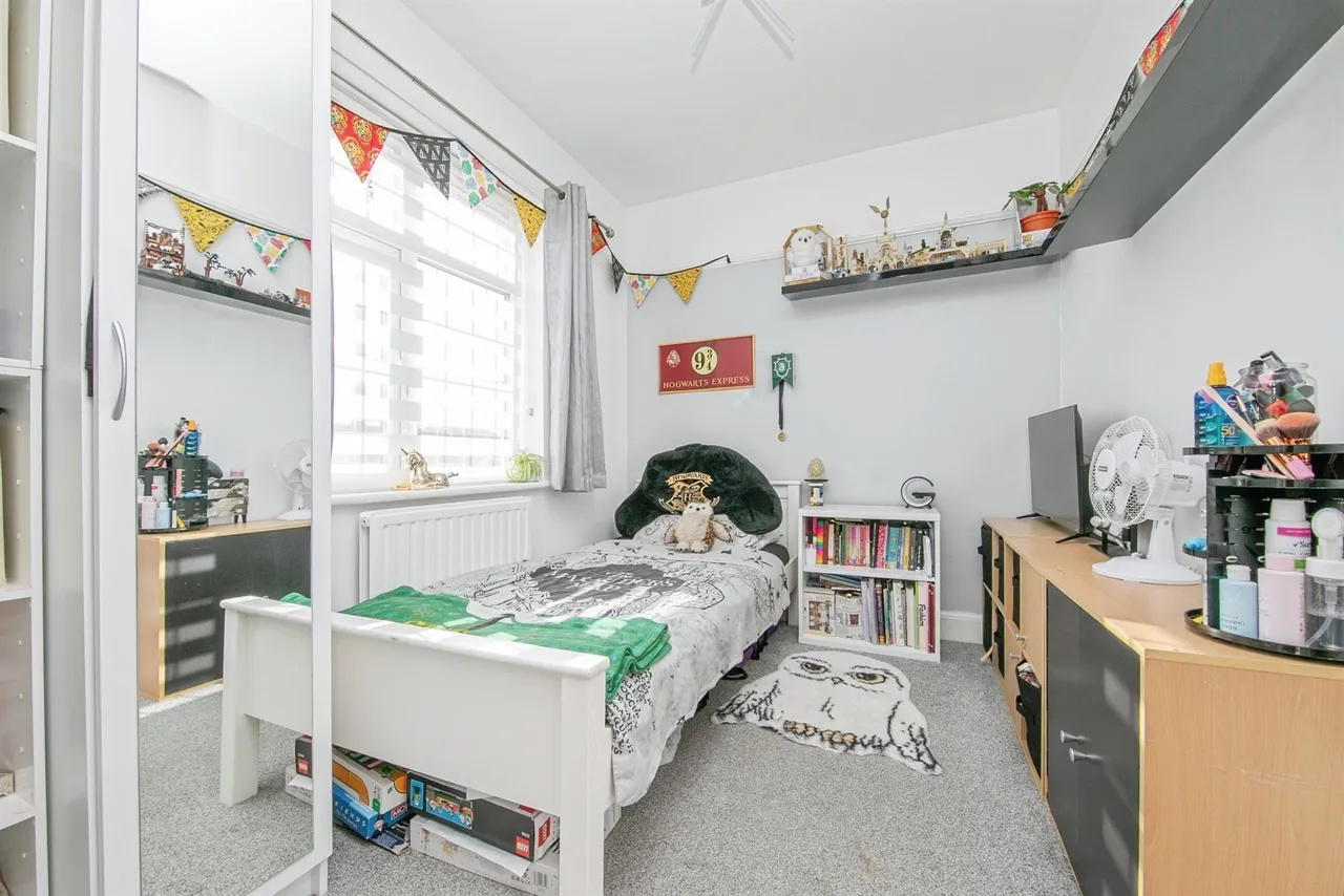 Boley Drive, Clacton-On-Sea, photo 12