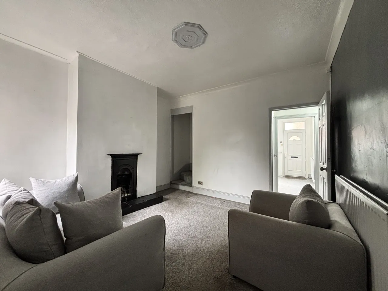 2 bed house to rent — Dorsett Road, Wednesbury, WS10
