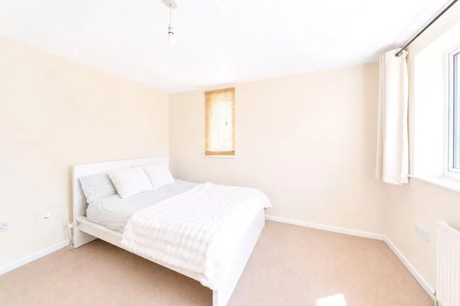 Ferguson Place, Abingdon, OX14, photo 6
