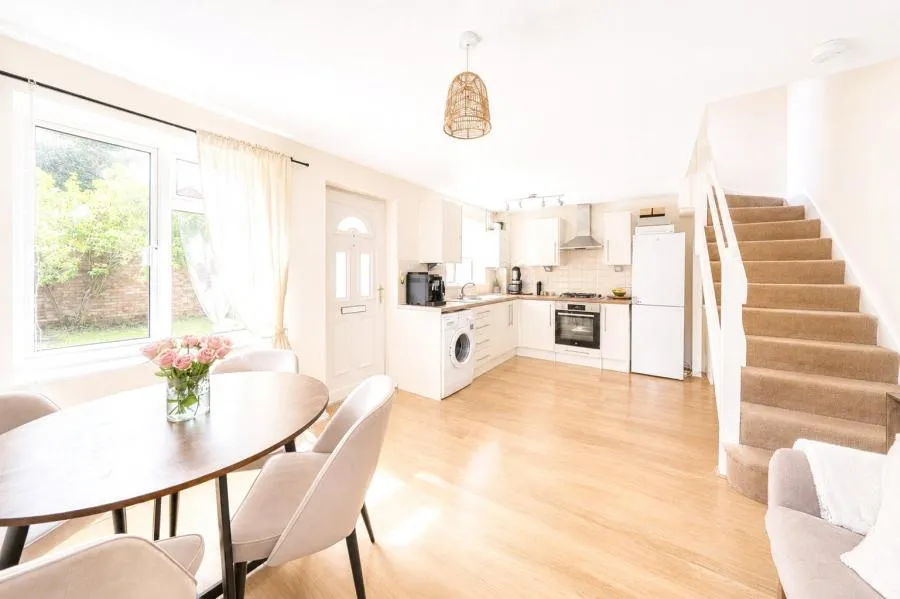 Ferguson Place, Abingdon, OX14, photo 2