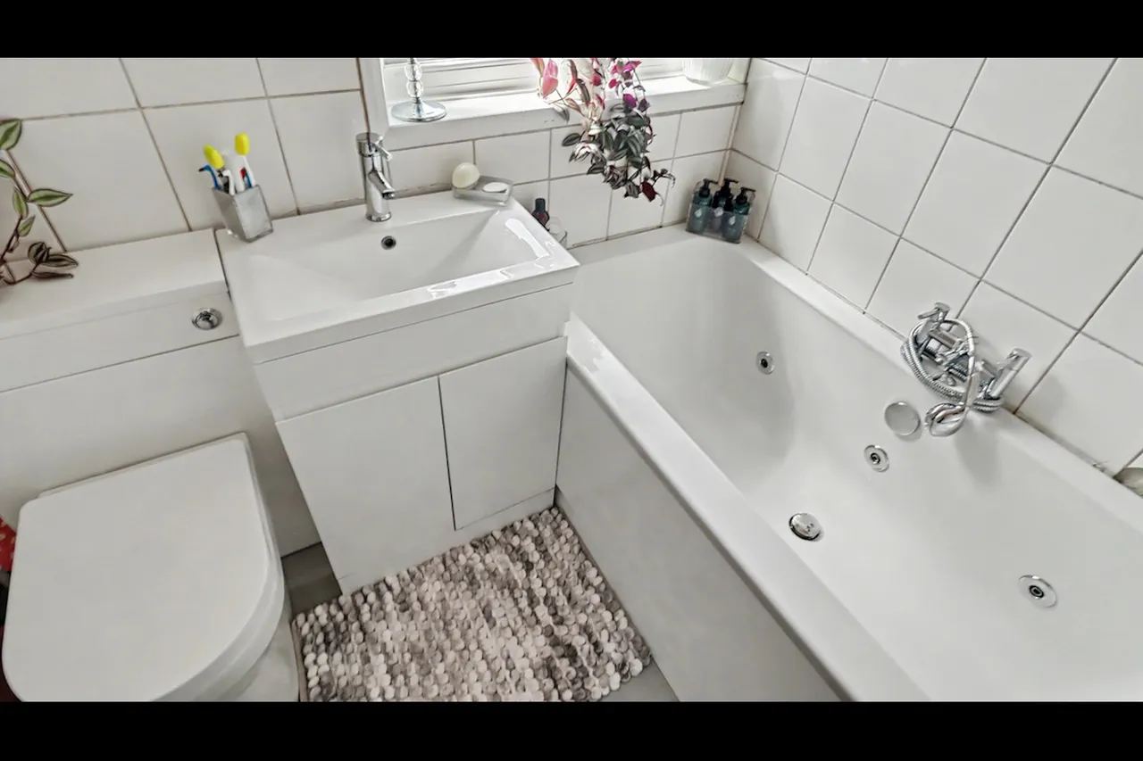 Repton Manor Road, Ashford, TN23, photo 10