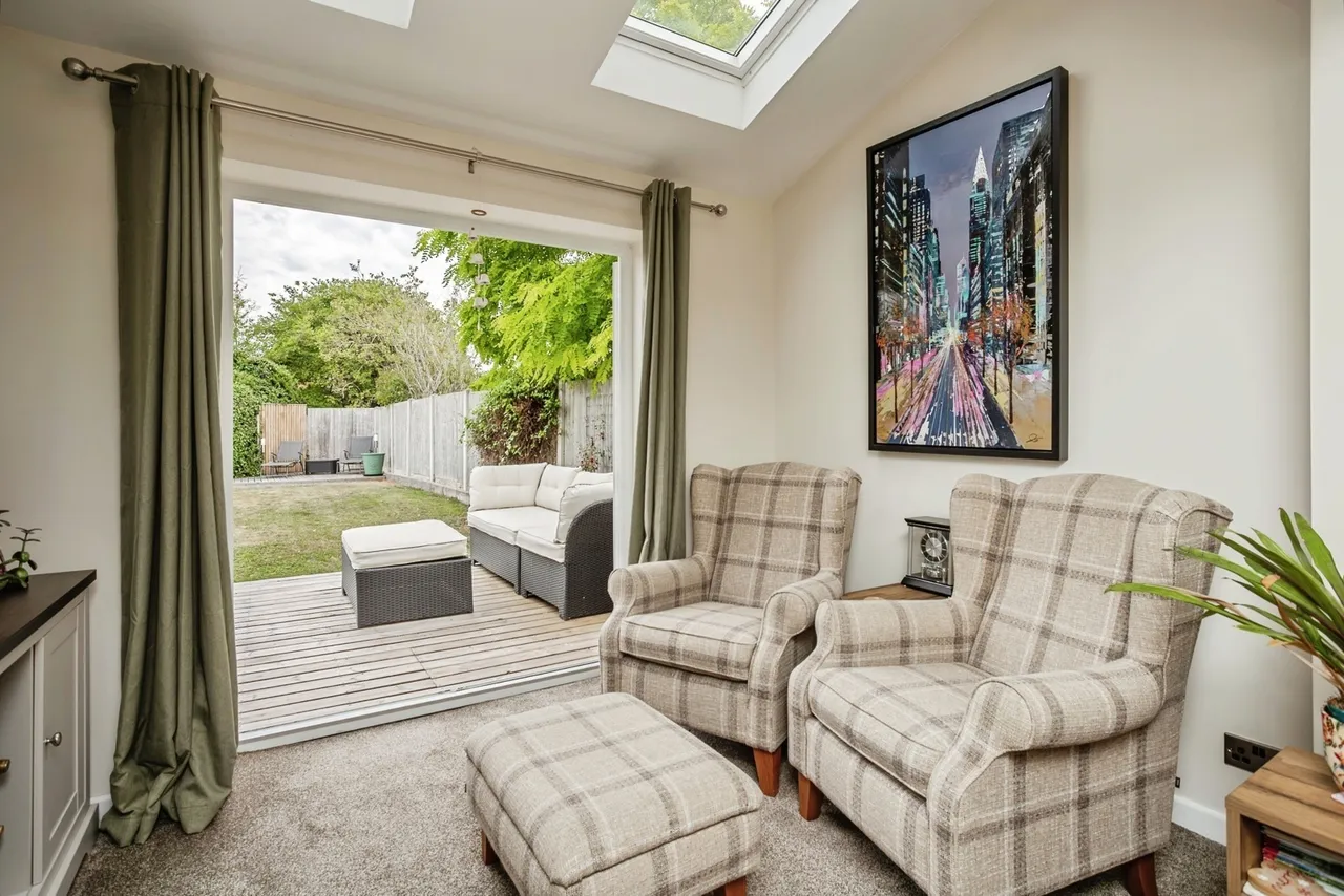 St. Marys Road, Bingham, NG13, photo 11