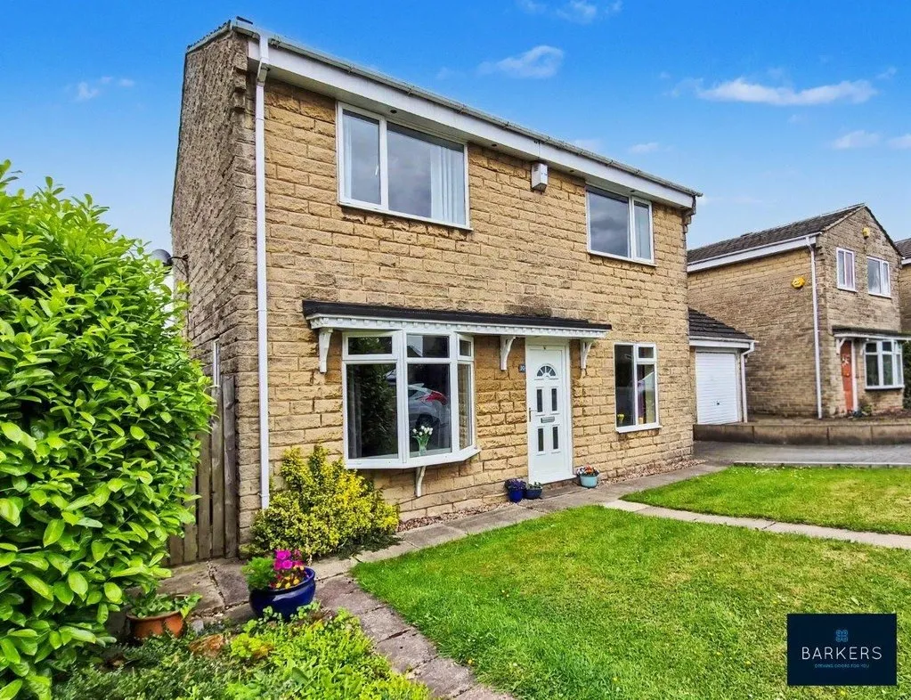4 bed house for sale — Thorndene Way, Bradford BD4 0SW