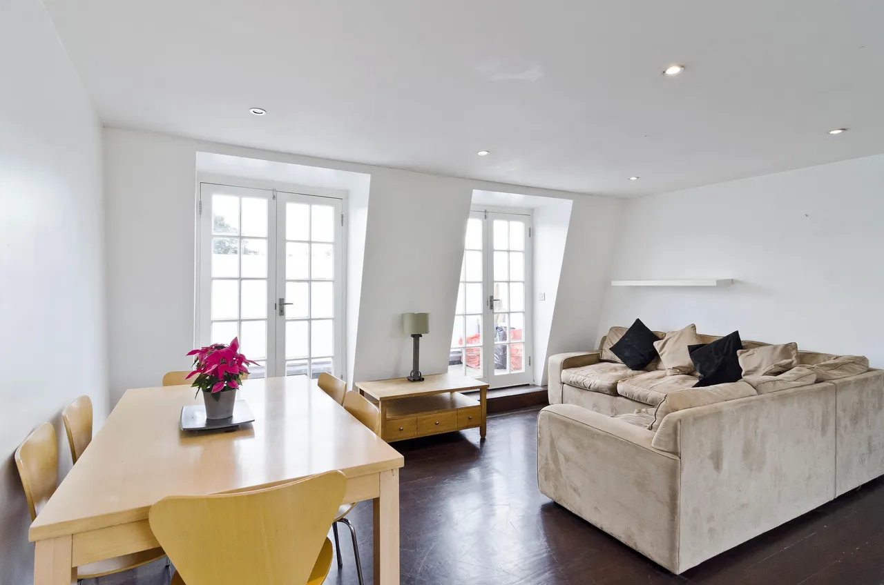 Southgate Road London N1, photo 2
