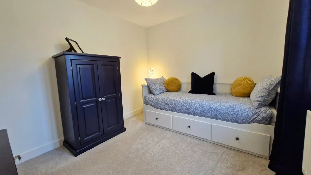Brewton Drive, DEEPING ST JAMES, PE6, photo 17