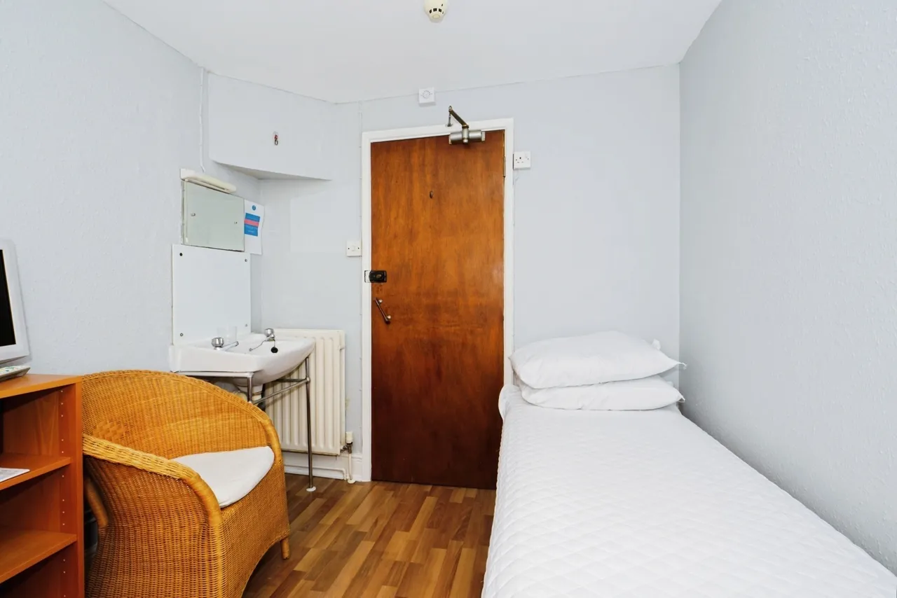 Grosvenor Place, Margate, CT9, photo 9