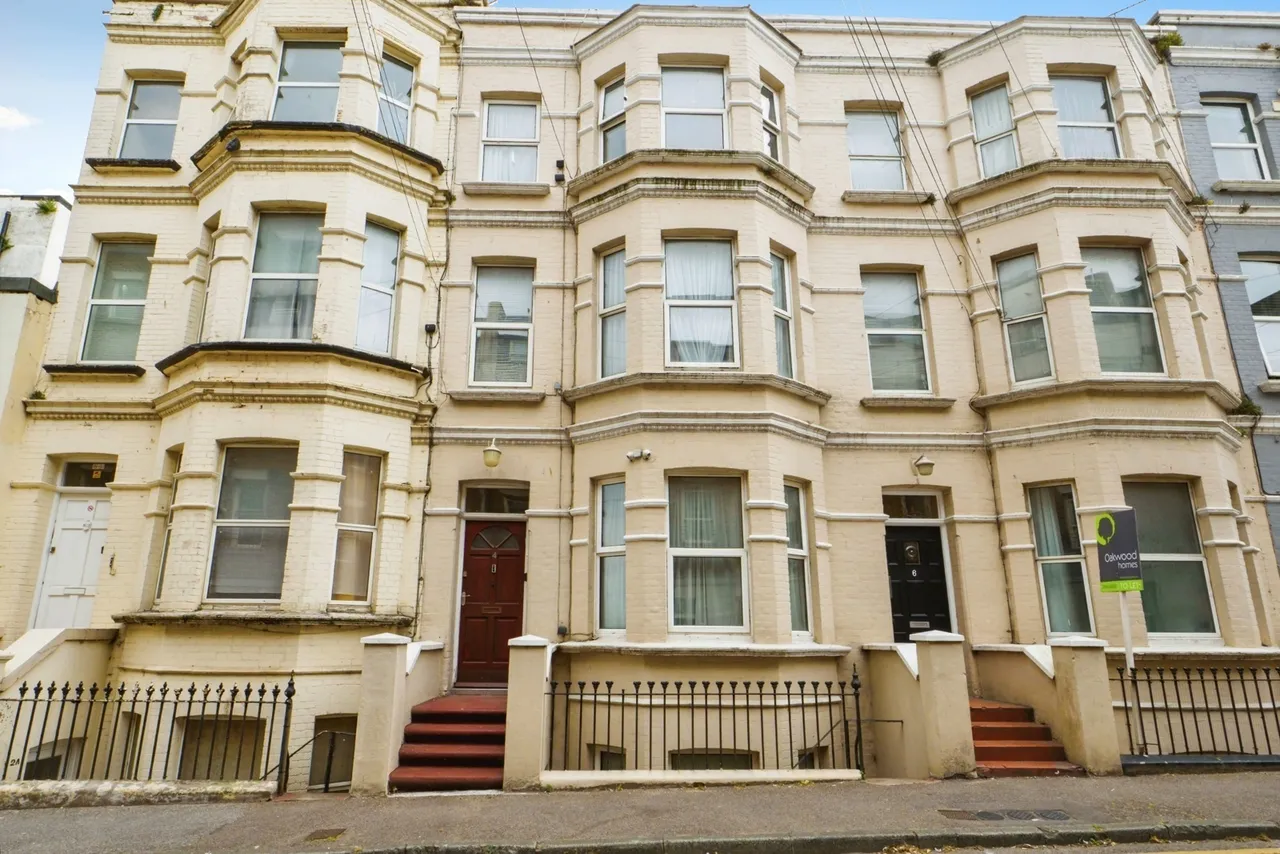 8 bed house for sale, Grosvenor Place, Margate, CT9