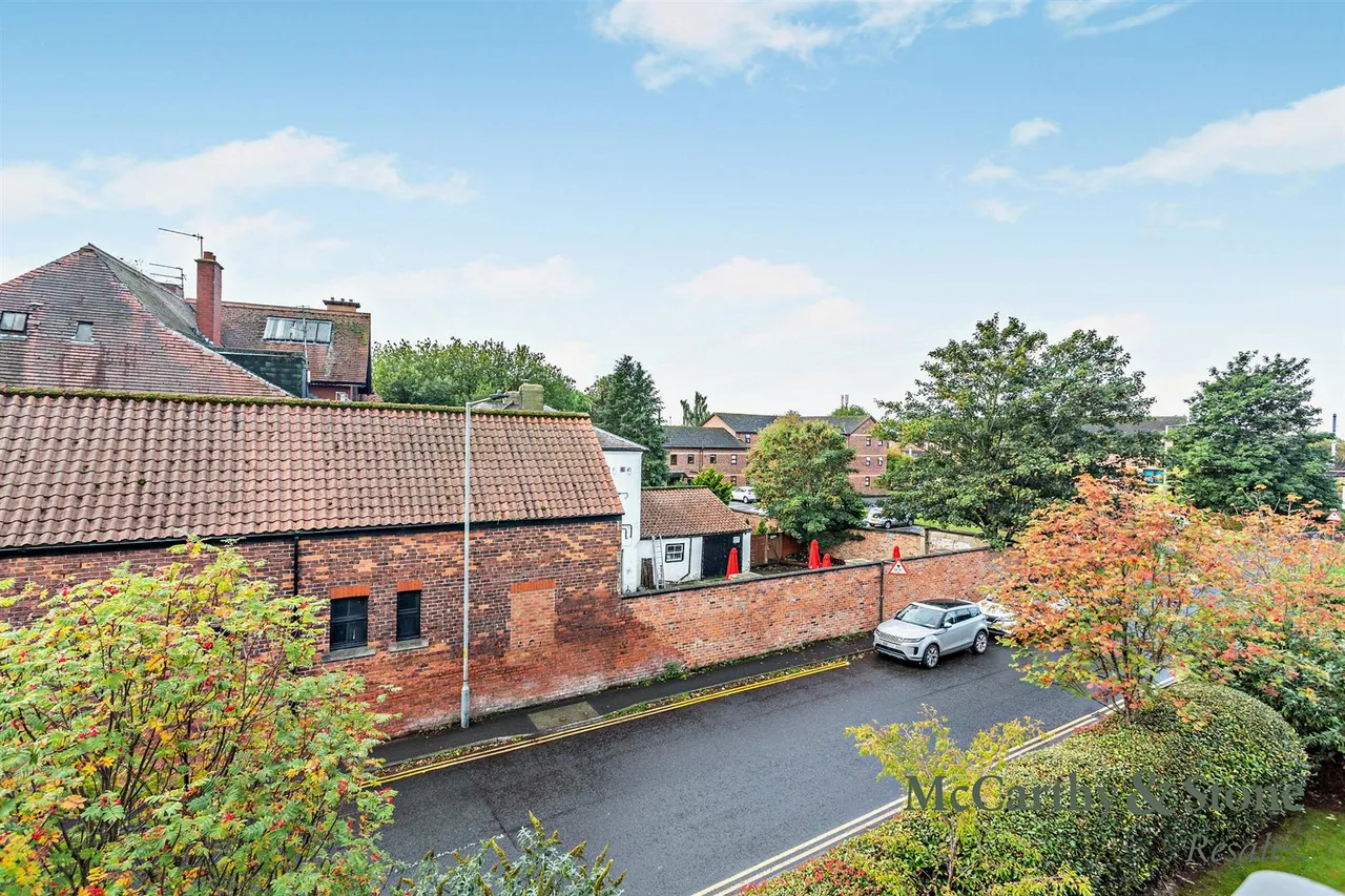 Malpas Road, Northallerton, DL7, photo 11