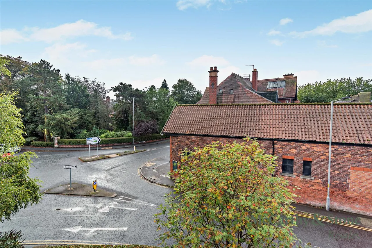 Malpas Road, Northallerton, DL7, photo 10