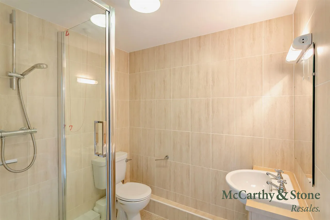 Malpas Road, Northallerton, DL7, photo 16
