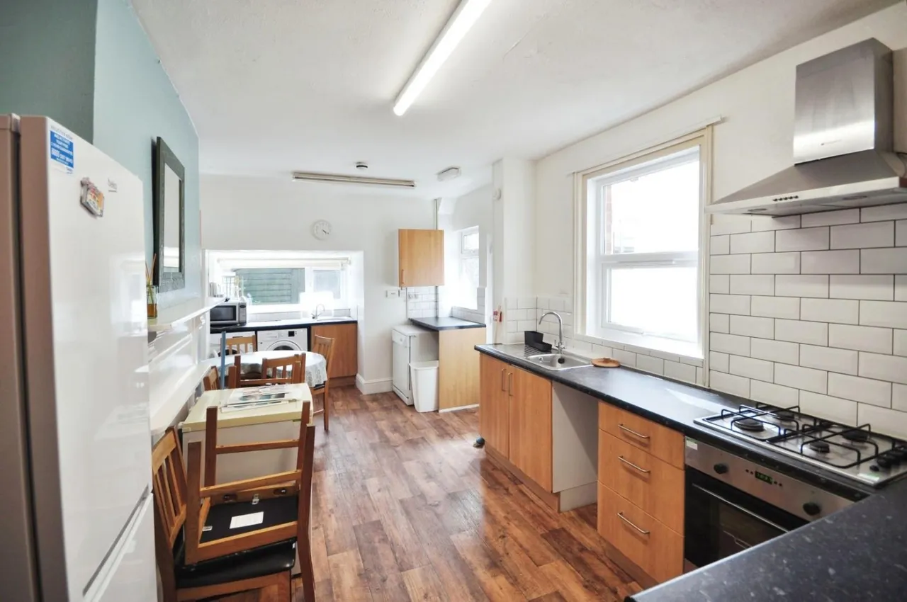 Monks Road, Exeter, EX4, photo 2