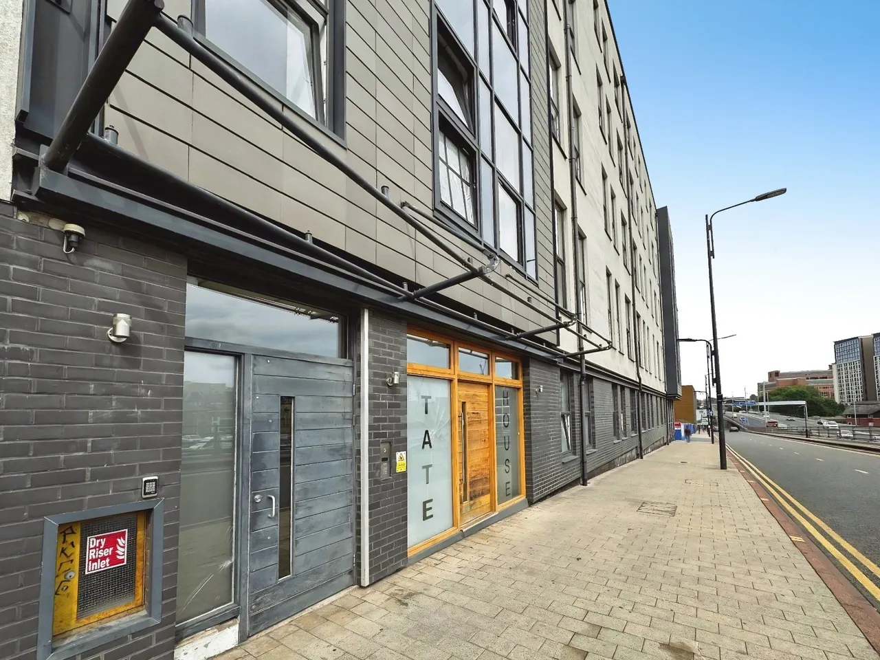 2 bed flat to rent, New York Road, Leeds, LS2