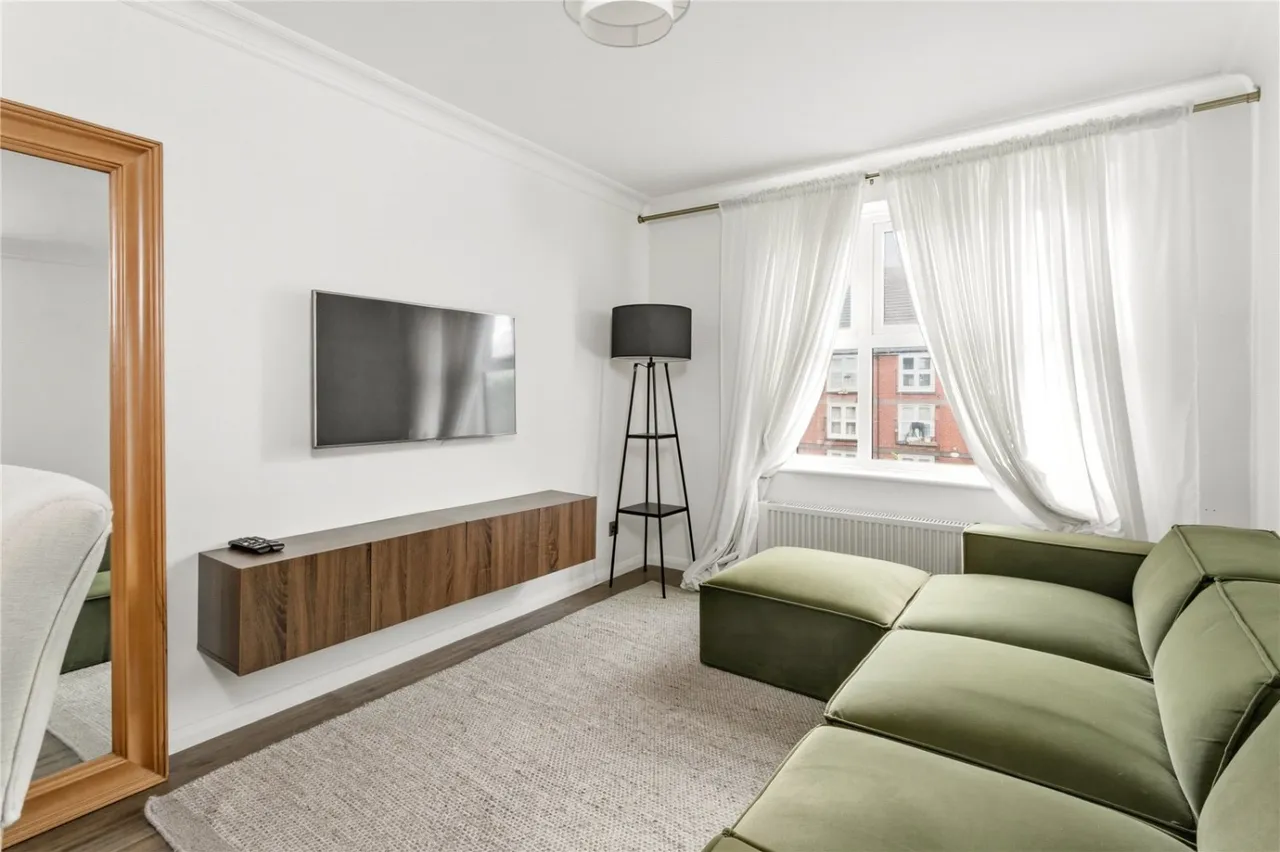 1 bed flat to rent, Portland Road, London, N15