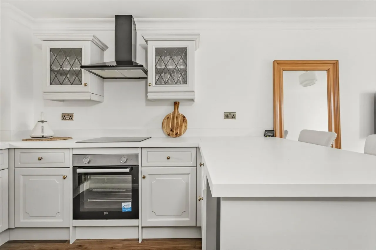 Portland Road, London, N15, photo 5