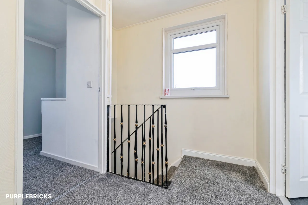 Webb Avenue, Seaham, SR7, photo 13