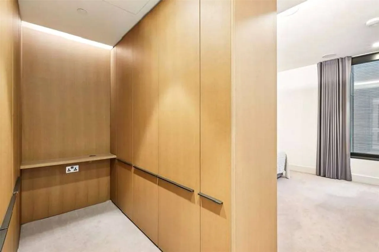 Rathbone Square, Evelyn Yard, W1T, photo 16