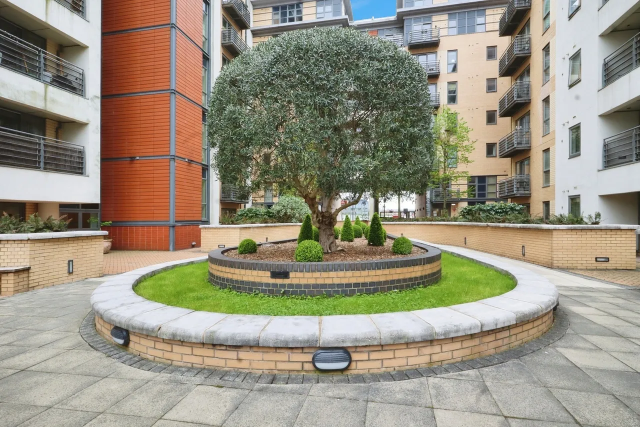 Bowman Lane, Leeds, West Yorkshire, LS10, photo 9