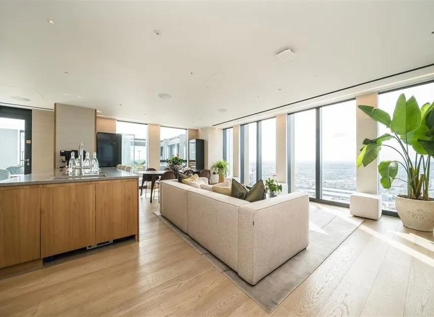 Nine Elms Lane, Nine Elms, SW8, photo 5
