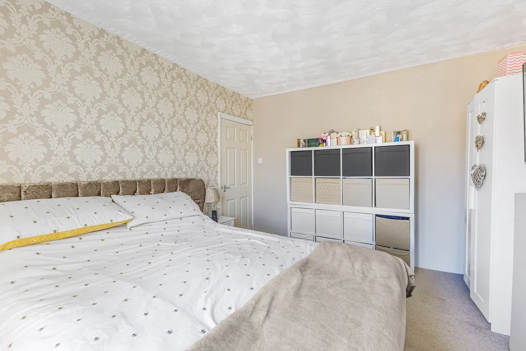 Queensway, Rochdale OL11 2NA, photo 12