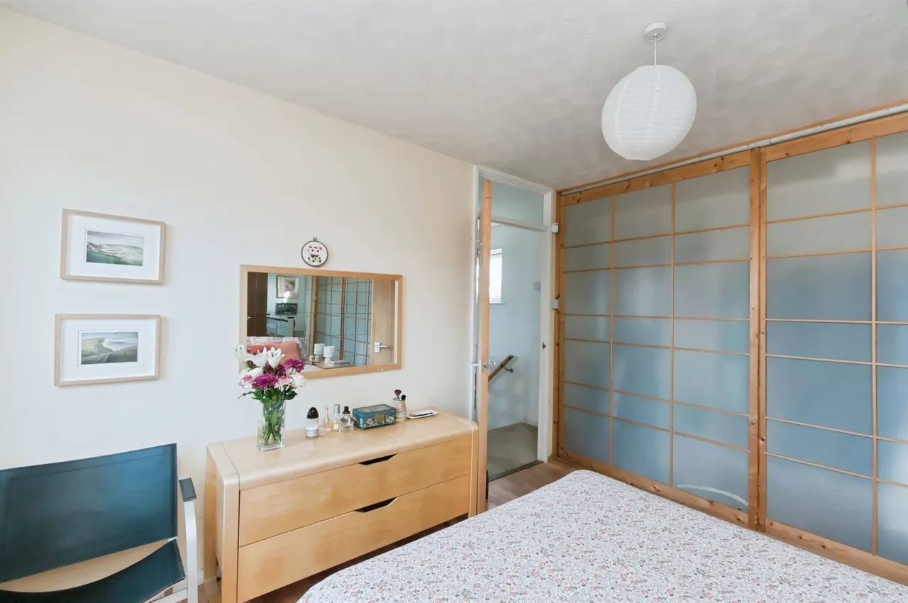 Gardner Close, Eastbourne, photo 12