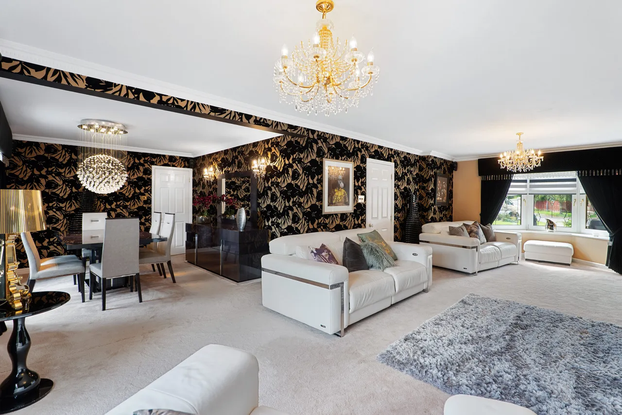 72 Douglas Muir Drive, Milngavie, G62 7RJ, photo 3