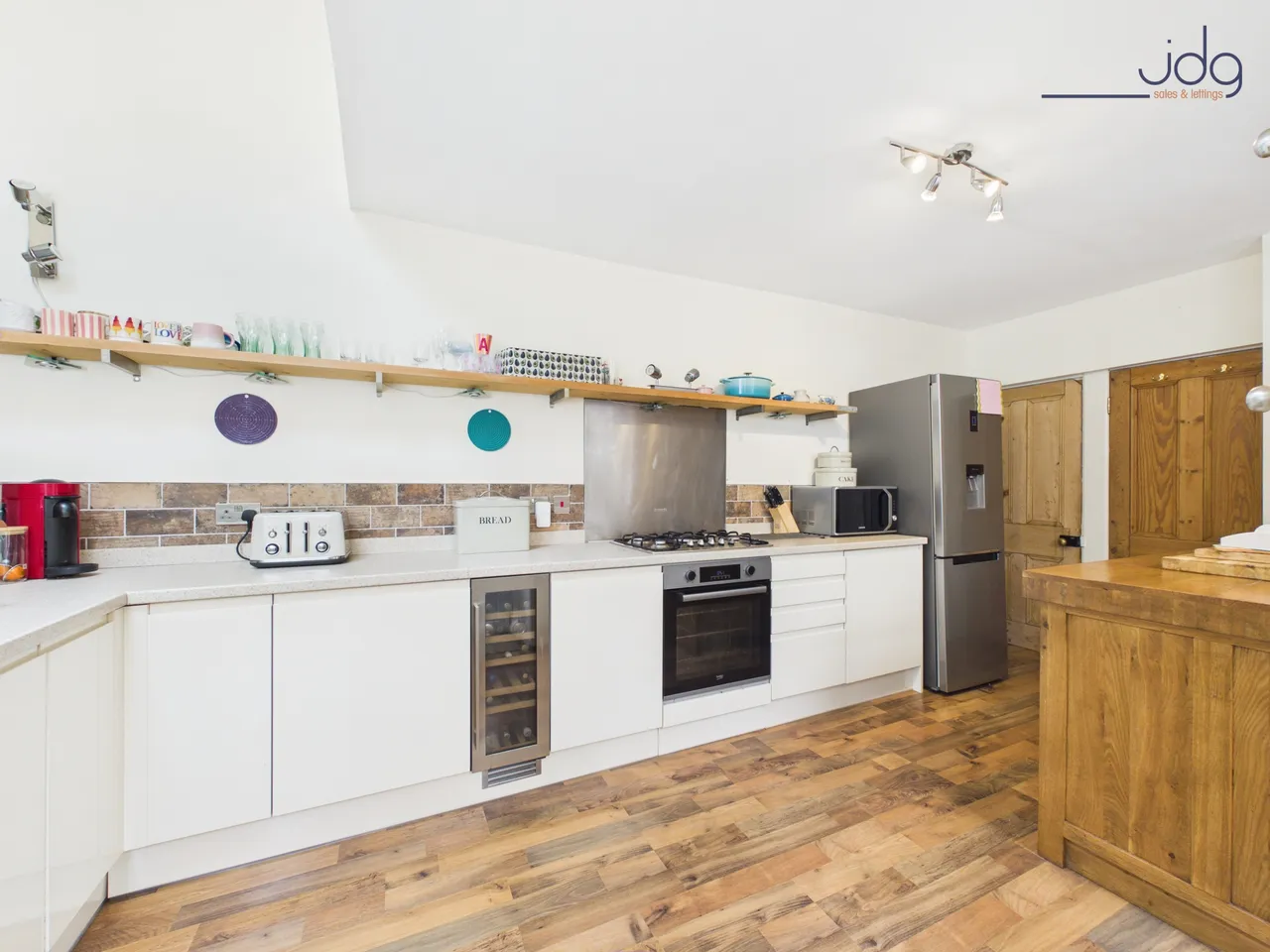 Dumbarton Road, Beautiful Kitchen Extension, LA1, photo 2