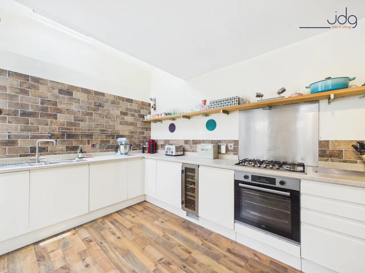 Dumbarton Road, Beautiful Kitchen Extension, LA1, photo 5