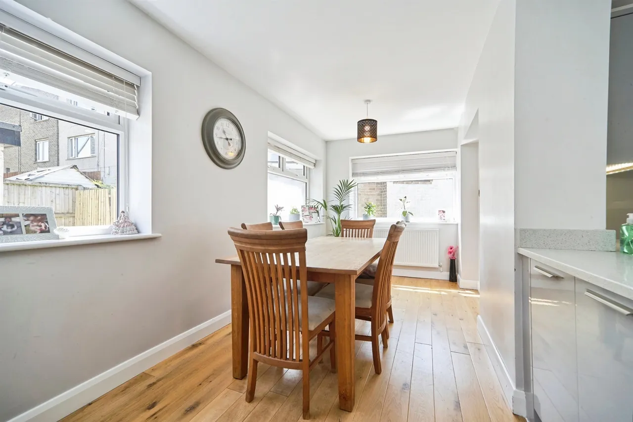 Bank View, Baildon, BD17, photo 5