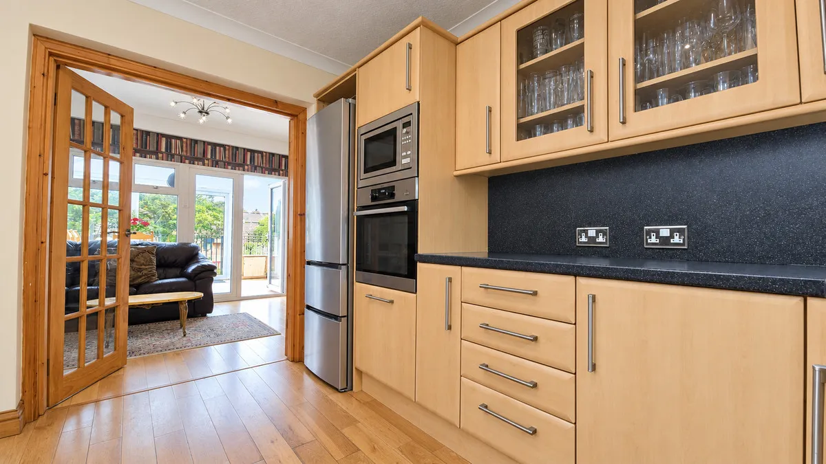 Dominion Drive, Romford, RM5, photo 6