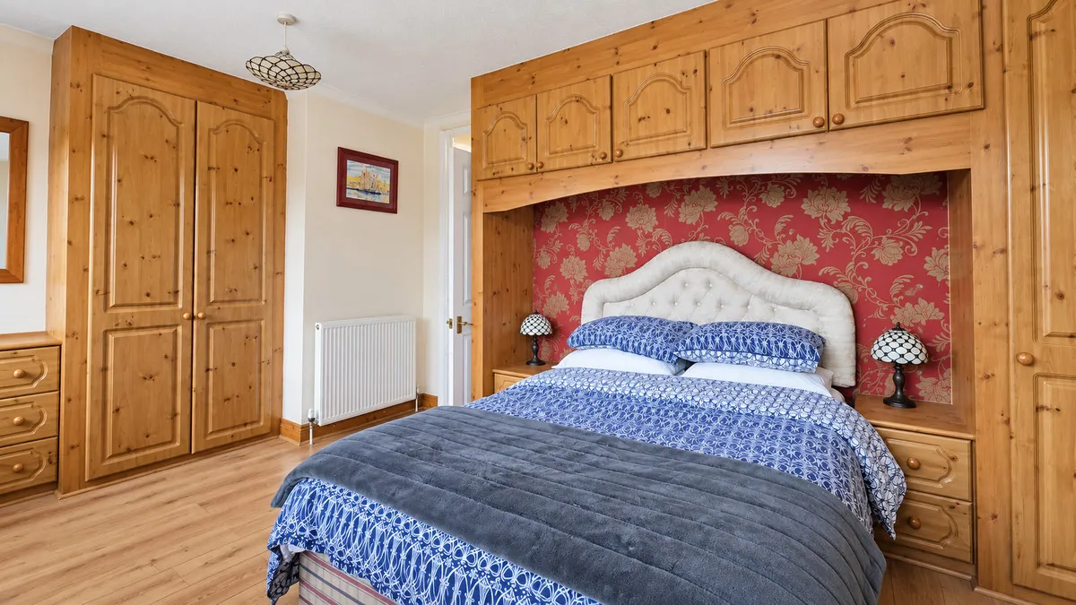Dominion Drive, Romford, RM5, photo 16