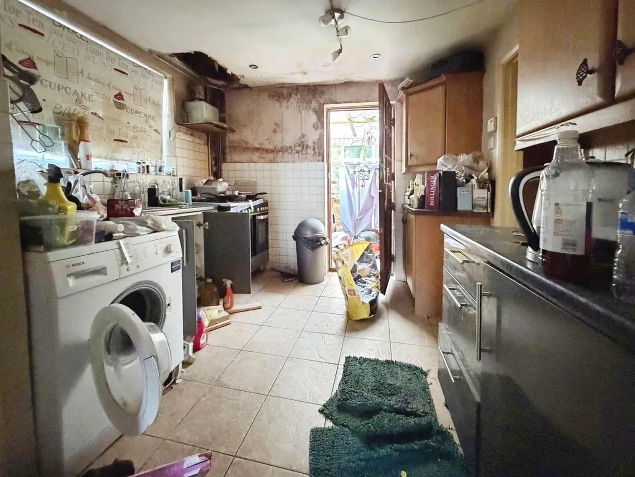Woodhaw, Egham, TW20, photo 12