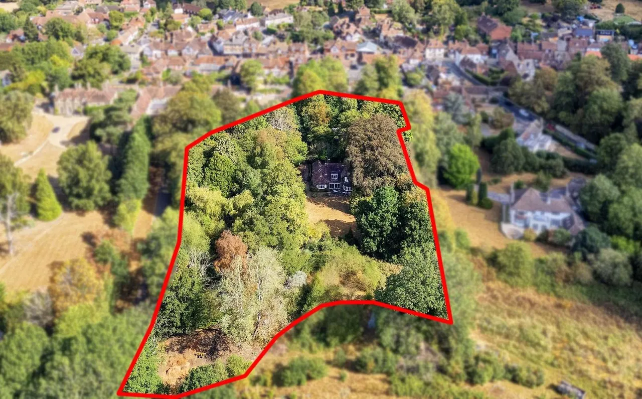 3 bed house for sale — Wildernesse Avenue, Seal, Sevenoaks, Kent, TN15 0ED
