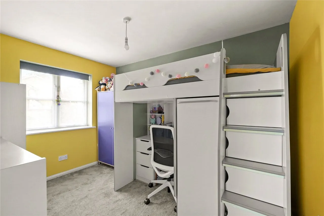 Lonsdale Drive, Enfield, EN2, photo 11